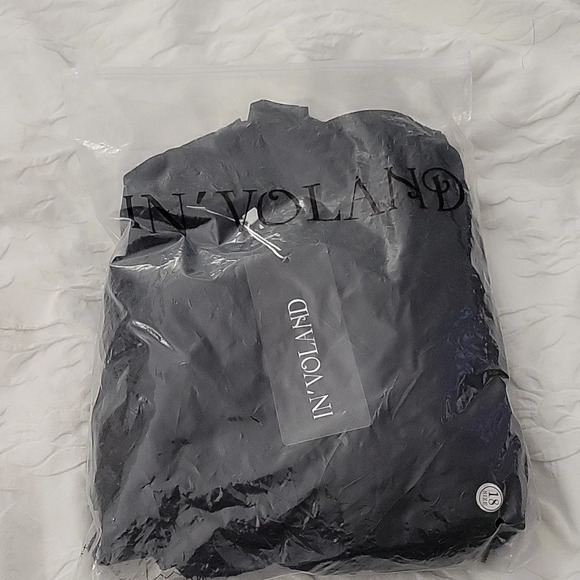 NWT In'Voland Sheer Robe - Picture 5 of 5